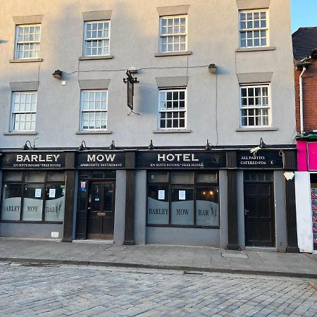 Barley Mow Hotel Понтефракт Екстер'єр фото