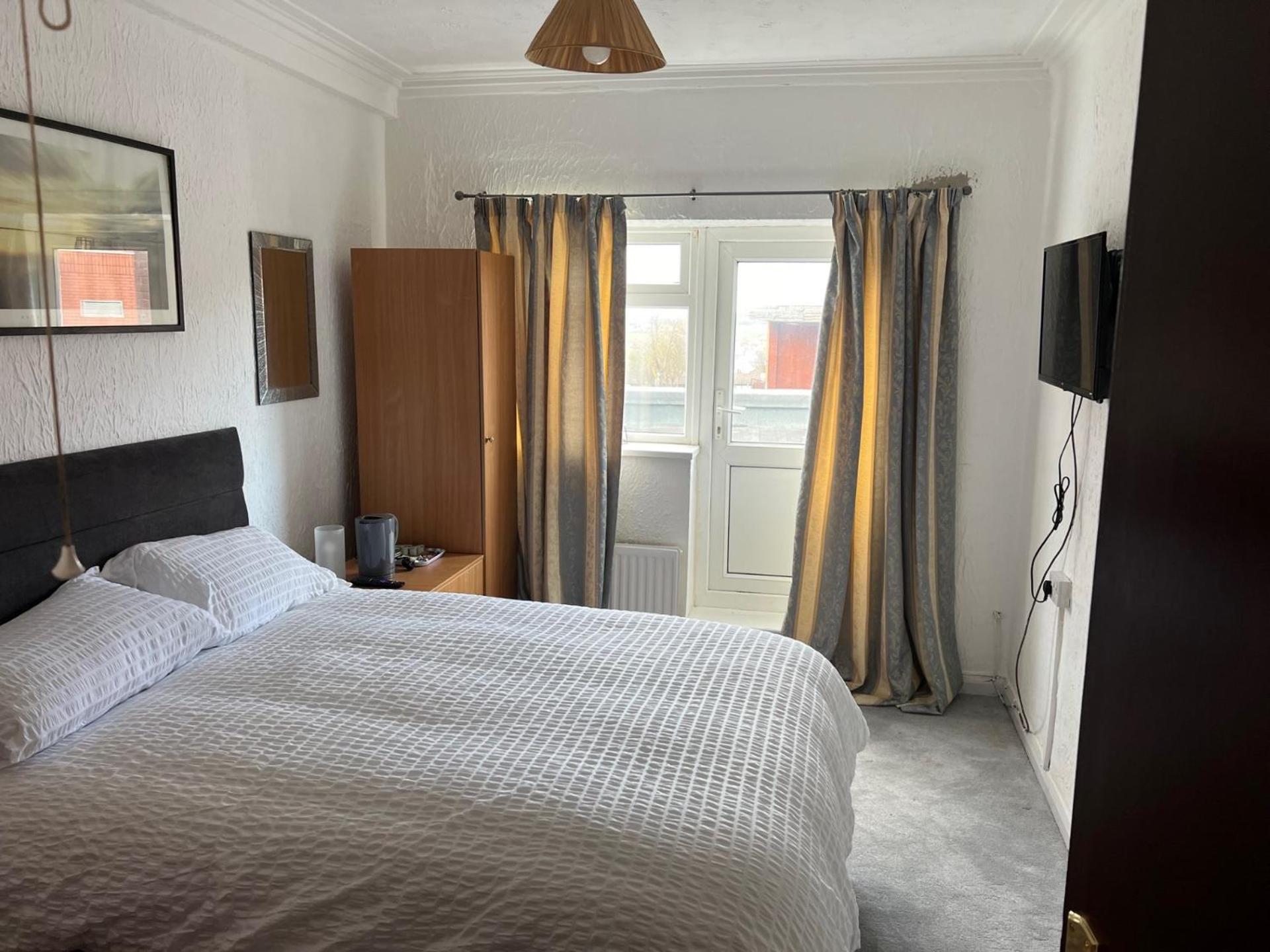 Barley Mow Hotel Понтефракт Екстер'єр фото