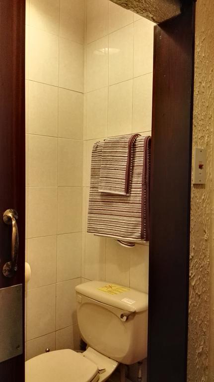 Barley Mow Hotel Понтефракт Екстер'єр фото
